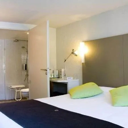 Hotel Campanile - Le 3*