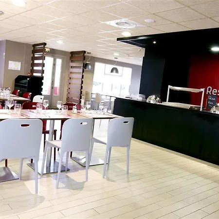 钟楼波尔多北拉克酒店 酒店 波尔多